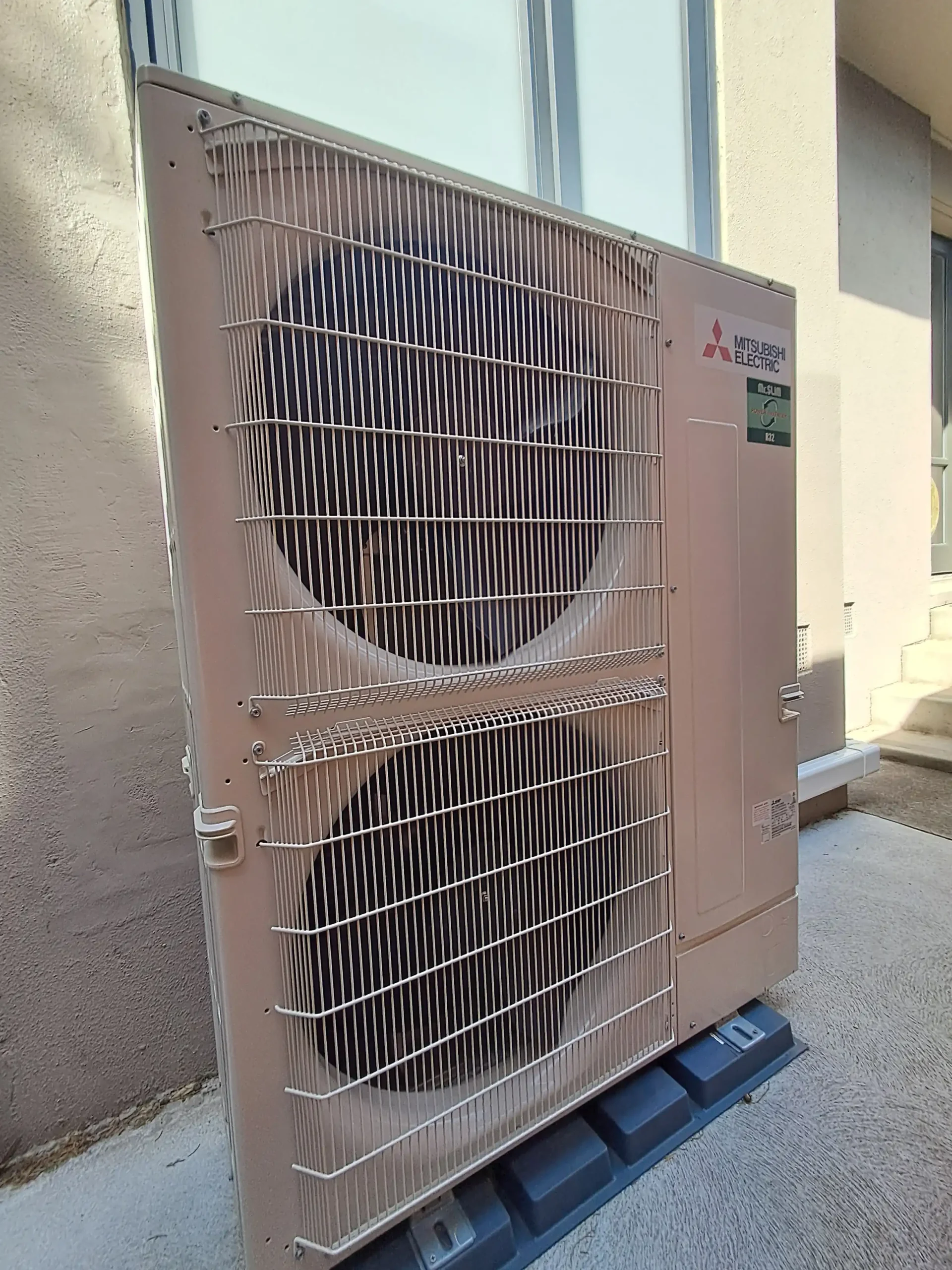 outdoor unit for a mitsubishi electric ducted system